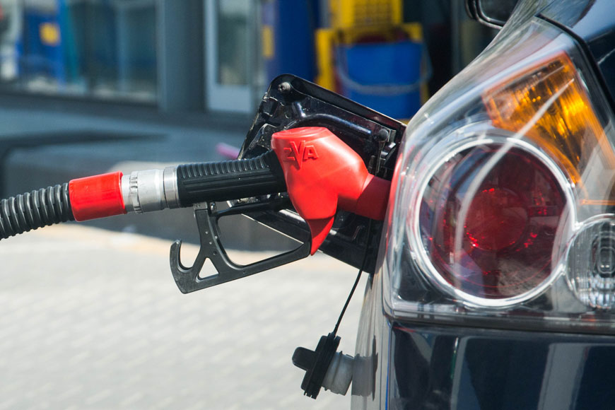 The price of one litre of unleaded 90-octane gasoline is now JD0.62 under a government decision announced Friday (Photo by Amjad Ghsoun)